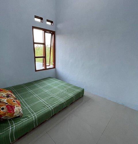 kamar penginapan homestay bangil kedua